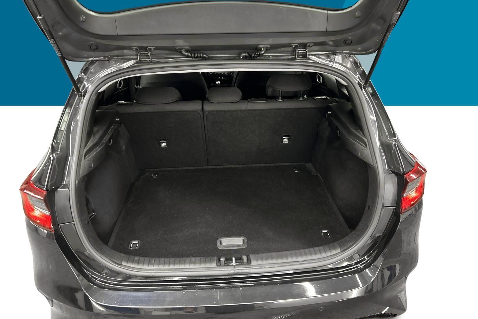 Kia Ceed iso kuva 11