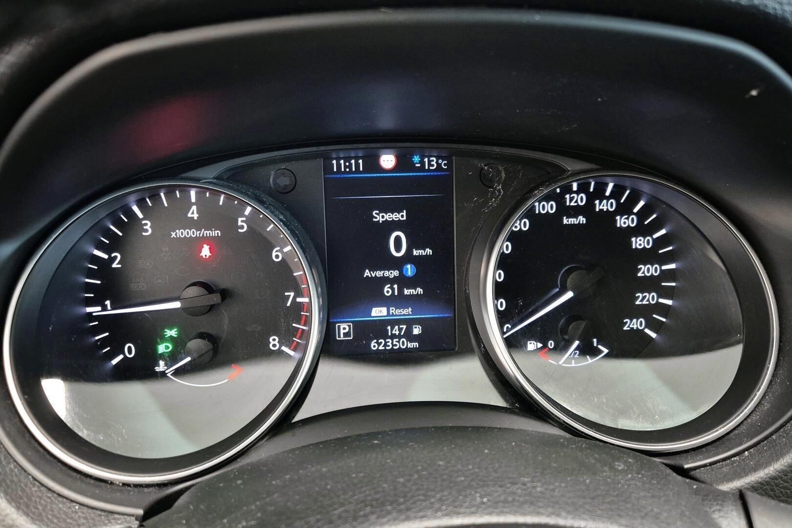 Nissan Qashqai iso kuva 14