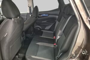 Nissan Qashqai esikatselu 17