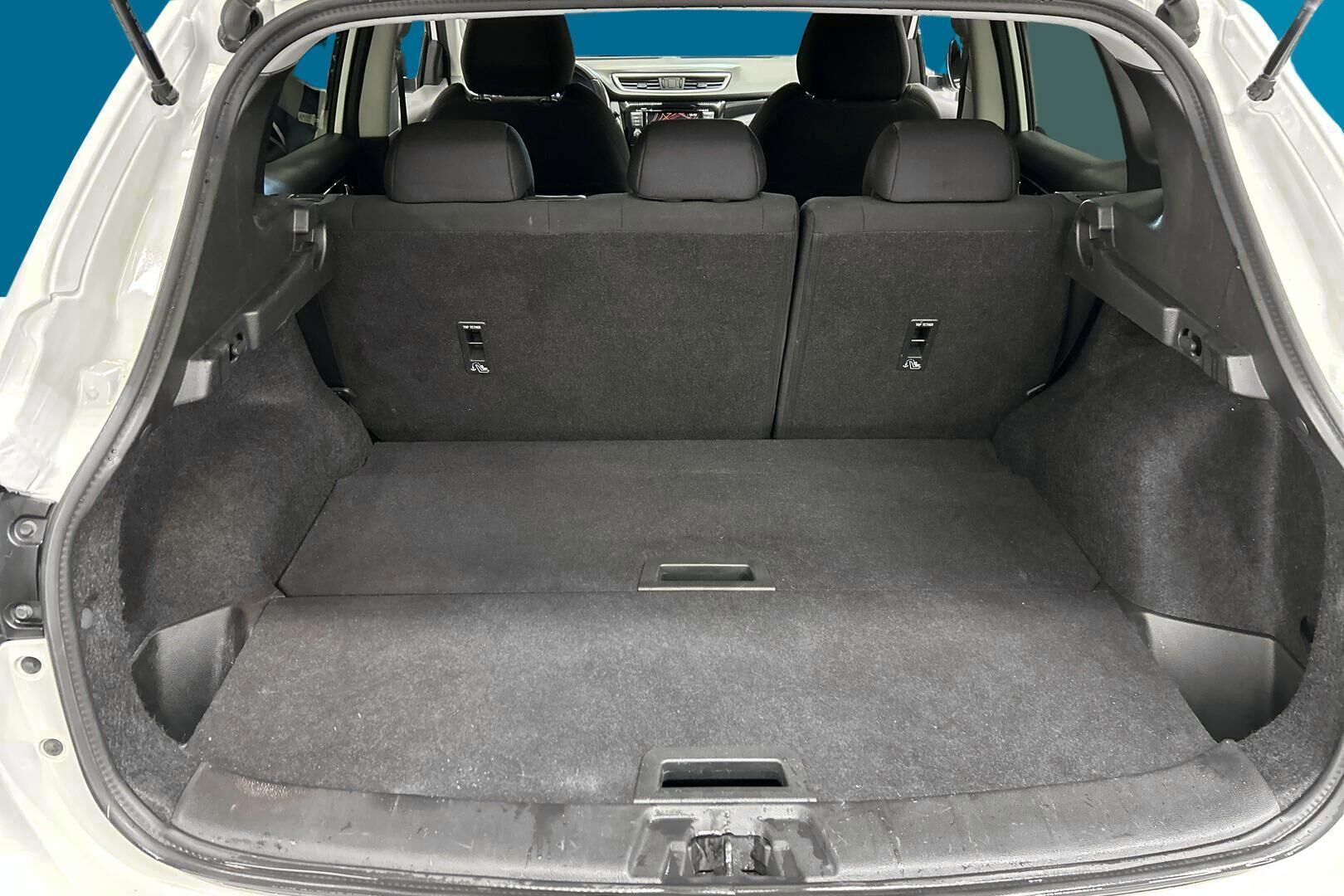 Nissan Qashqai iso kuva 12