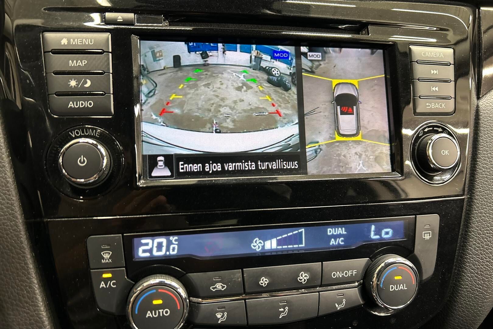 Nissan Qashqai iso kuva 16