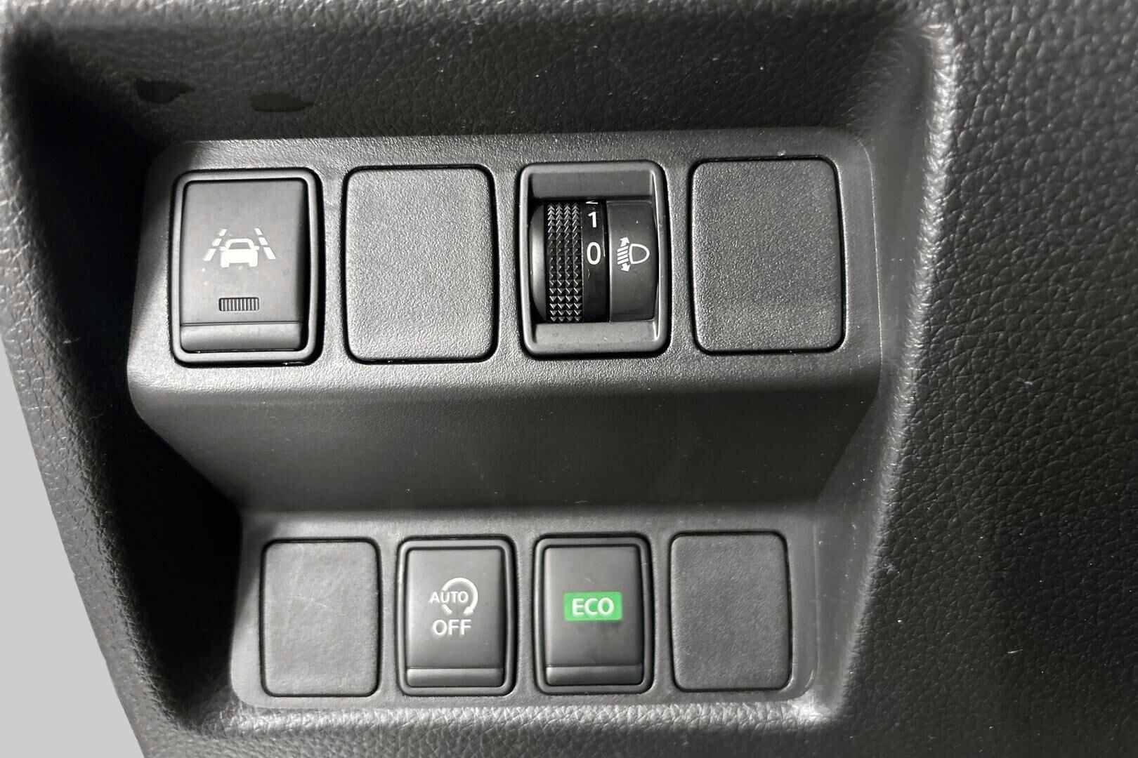 Nissan Qashqai iso kuva 20