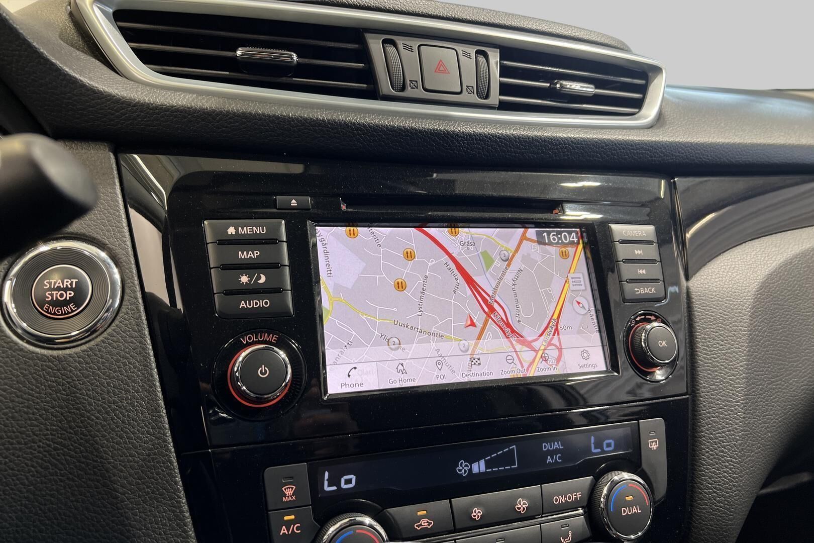 Nissan Qashqai iso kuva 15