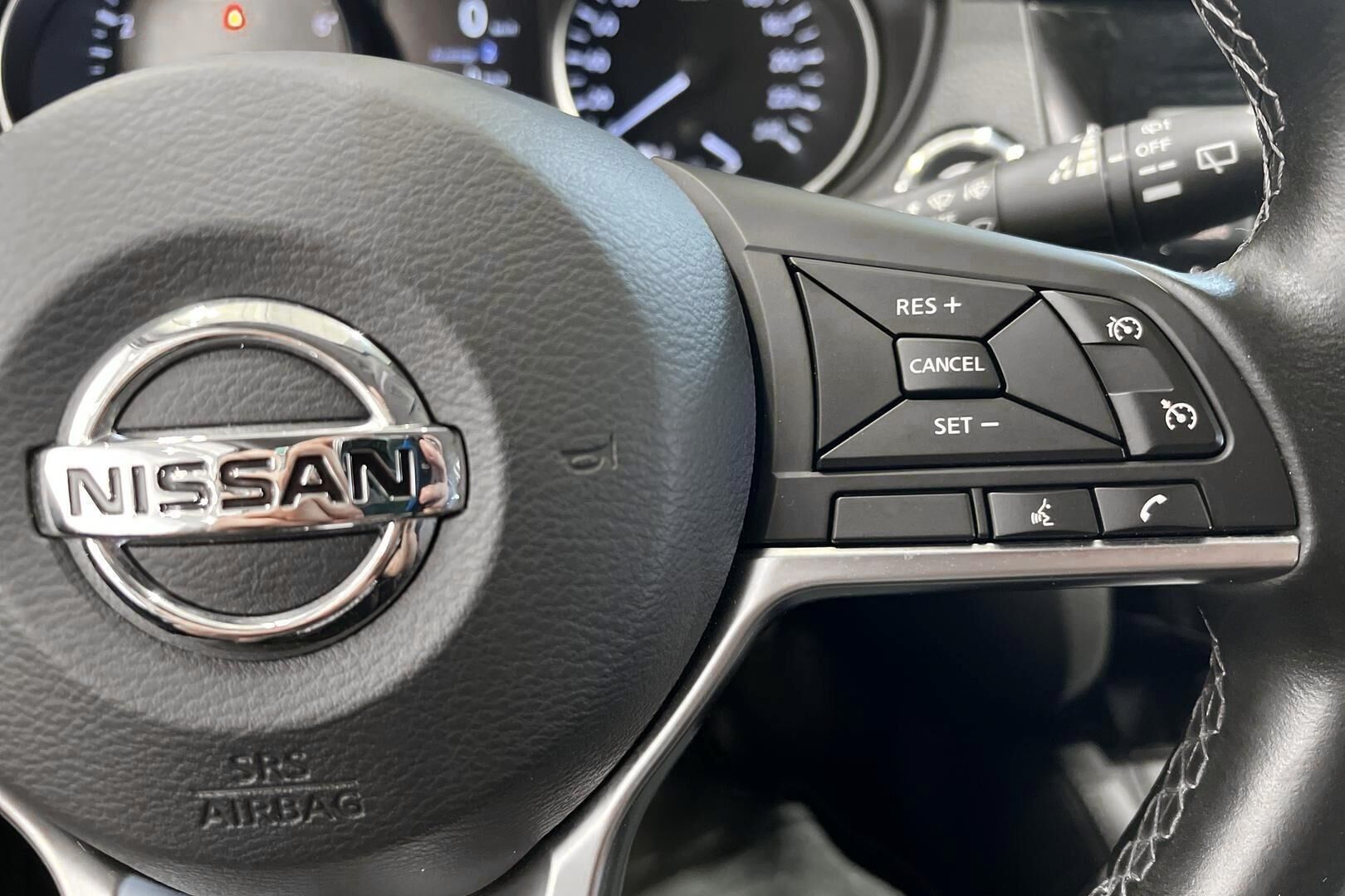 Nissan Qashqai iso kuva 20