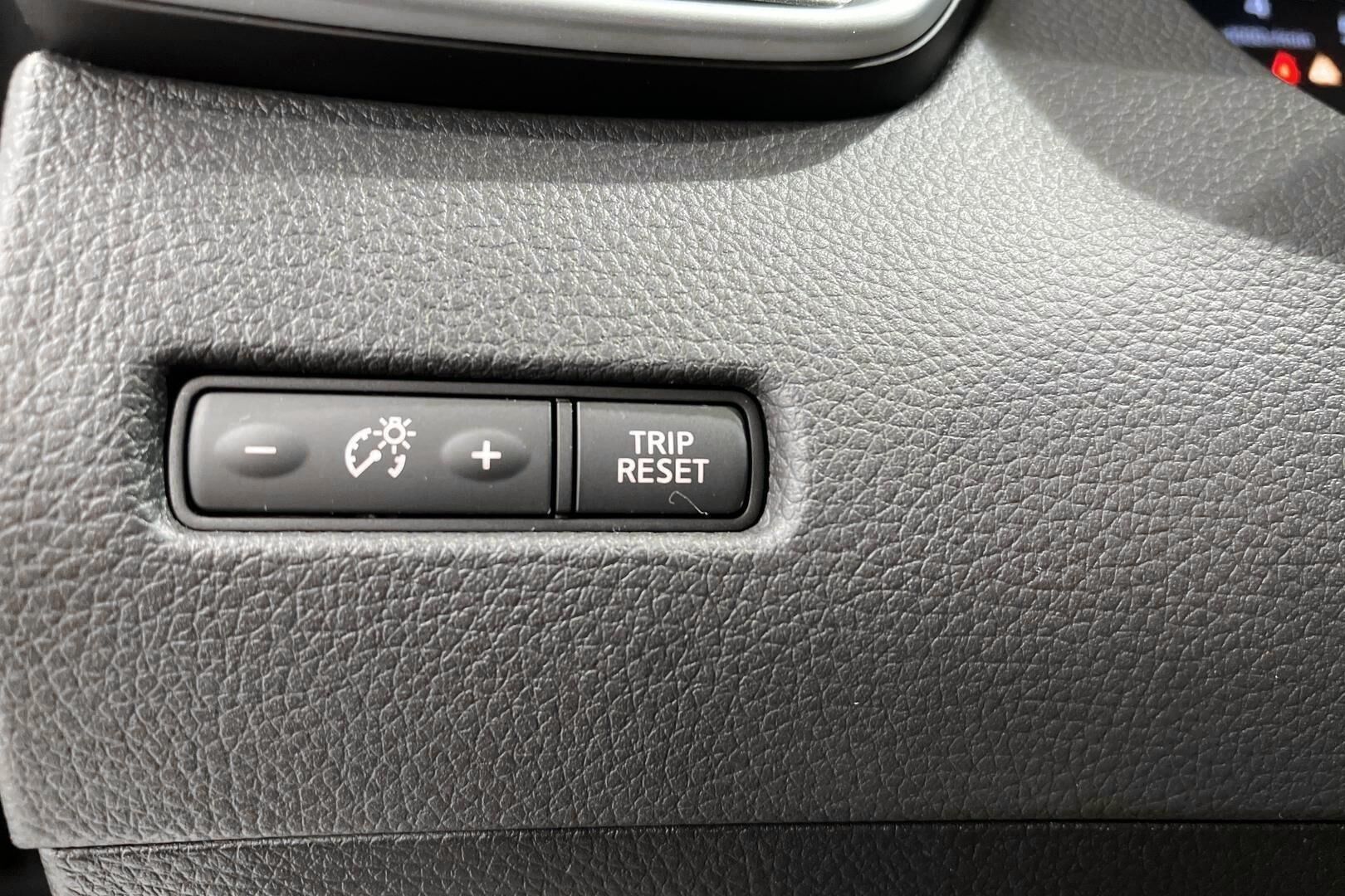 Nissan Qashqai iso kuva 22