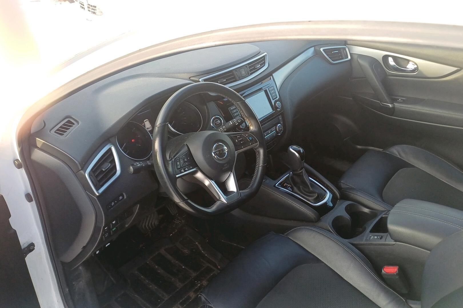 Nissan Qashqai iso kuva 1