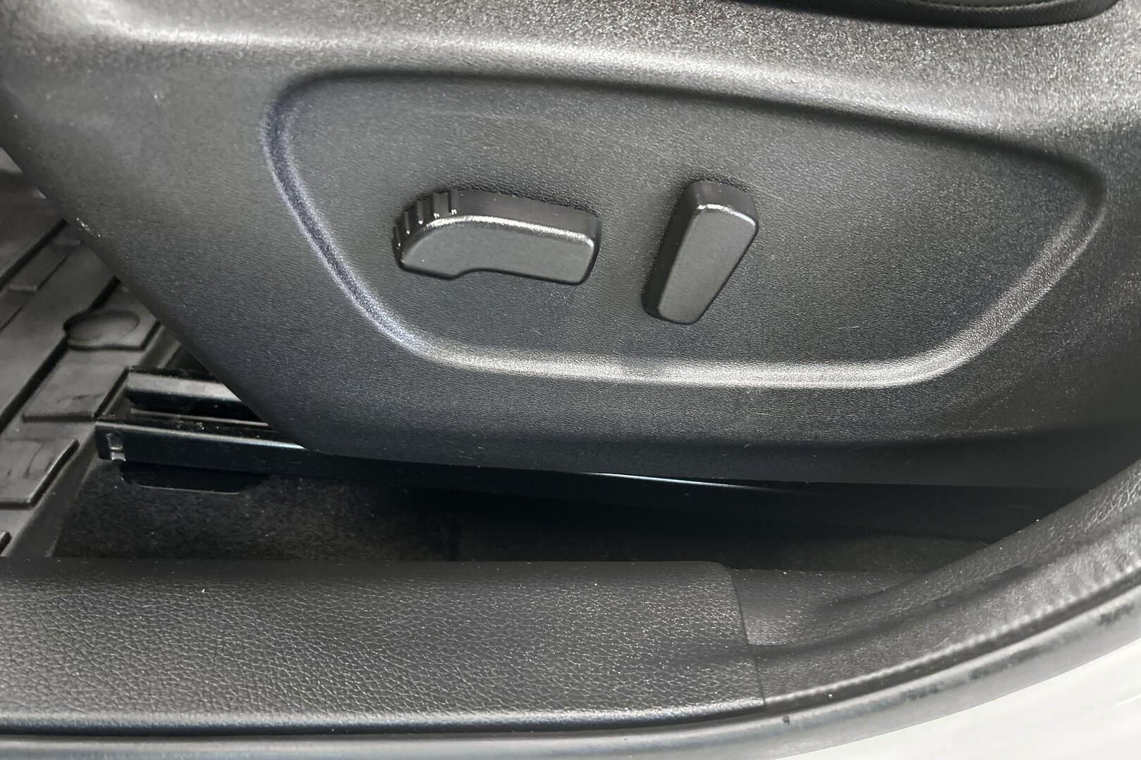 Nissan Qashqai iso kuva 29