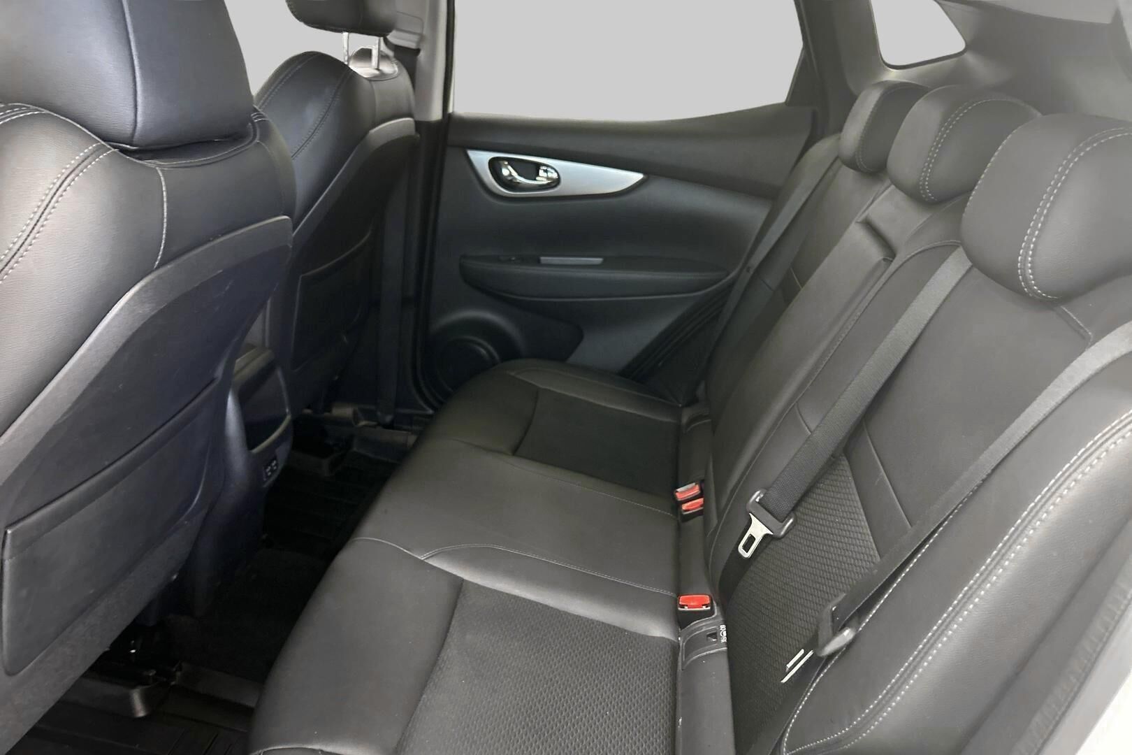 Nissan Qashqai iso kuva 4