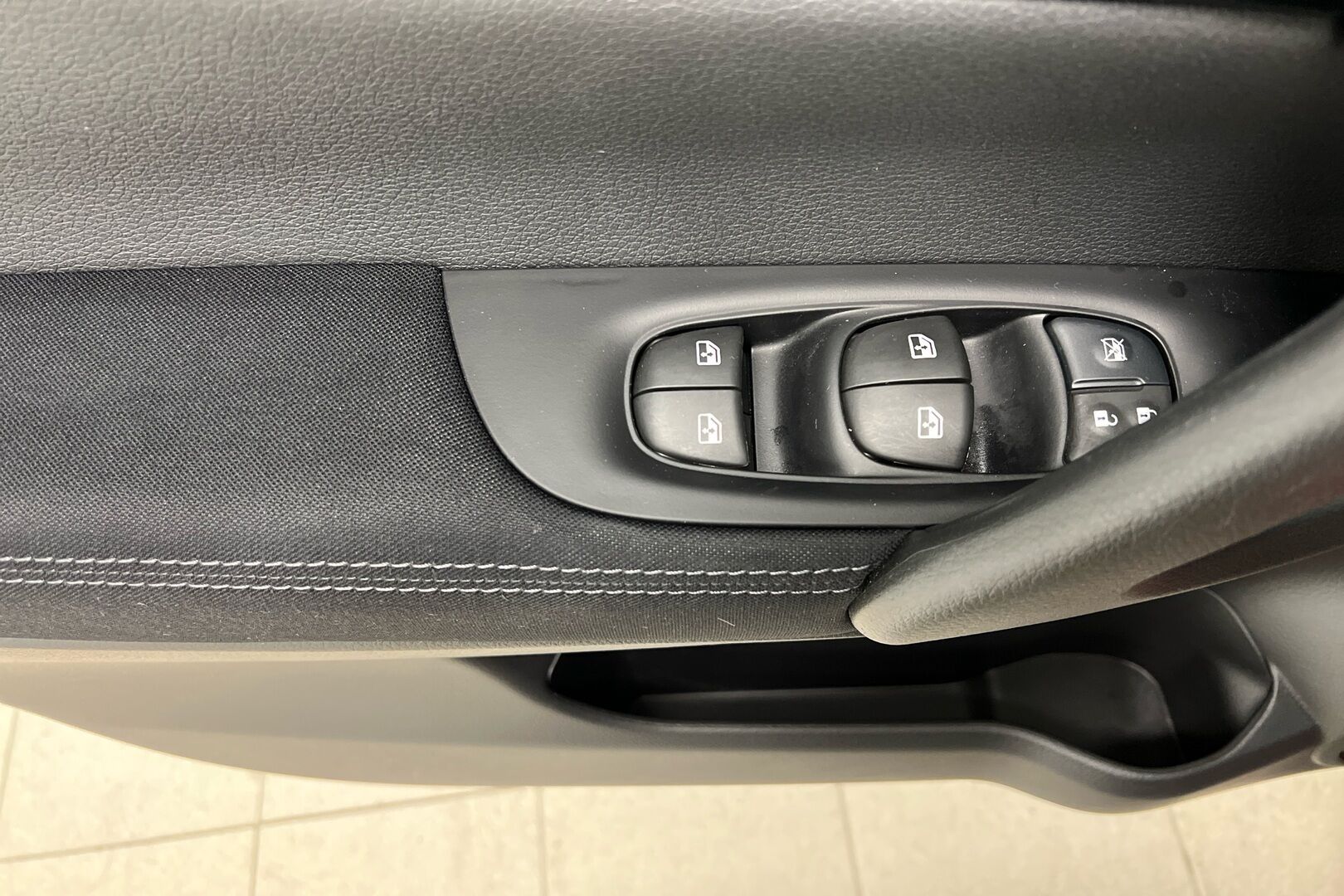 Nissan Qashqai iso kuva 19