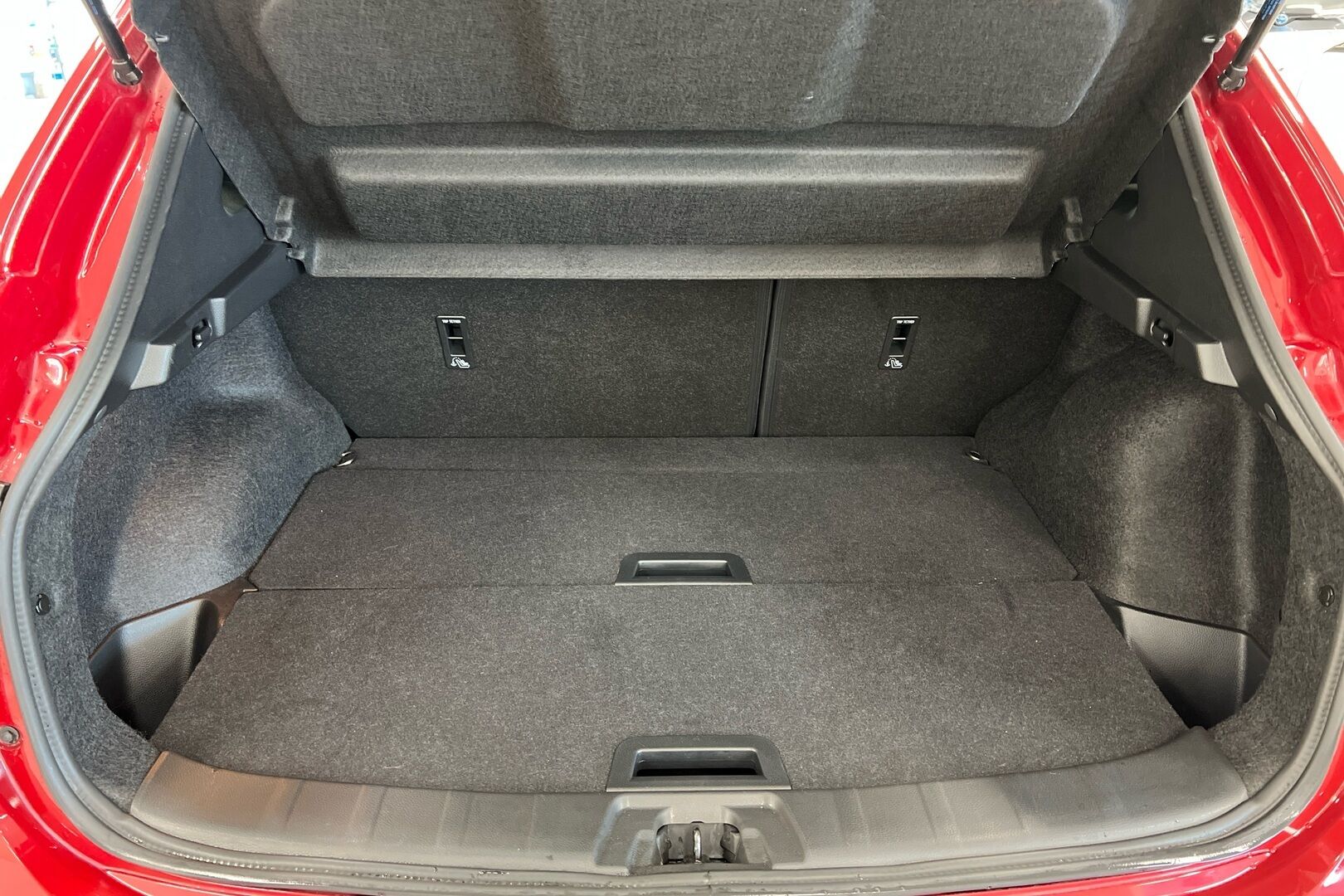 Nissan Qashqai iso kuva 9