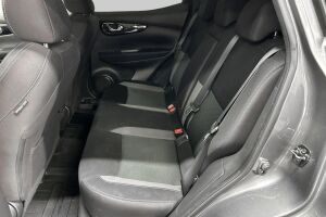 Nissan Qashqai esikatselu 10