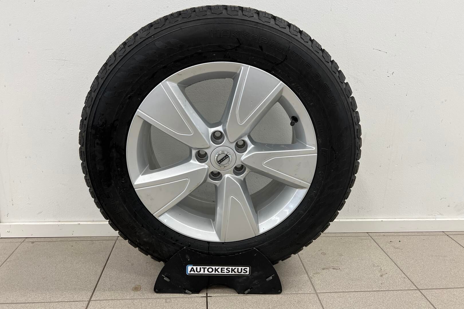 Volvo XC40 iso kuva 25