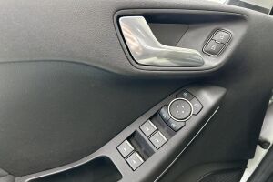 Ford Fiesta esikatselu 27