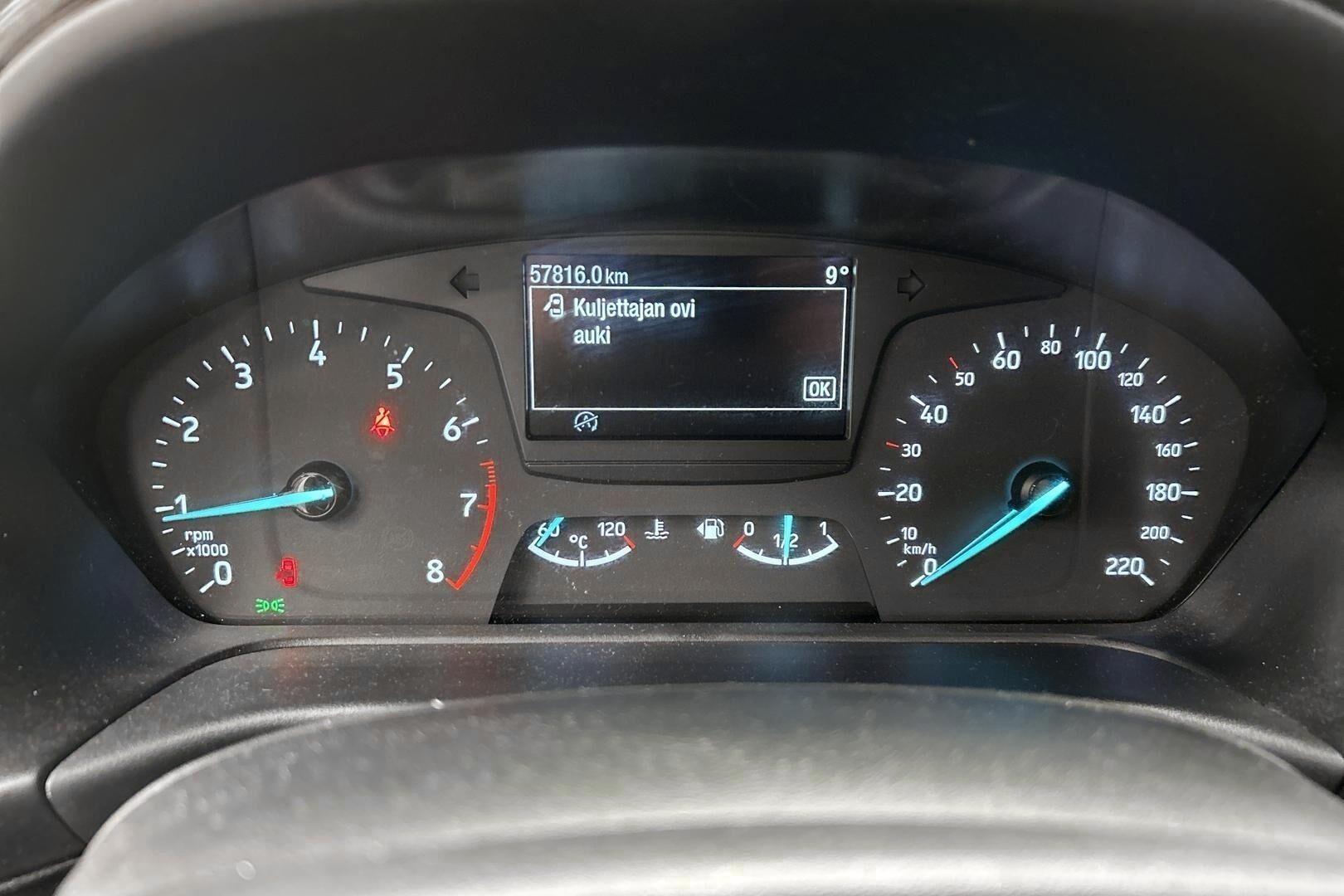 Ford Fiesta iso kuva 18