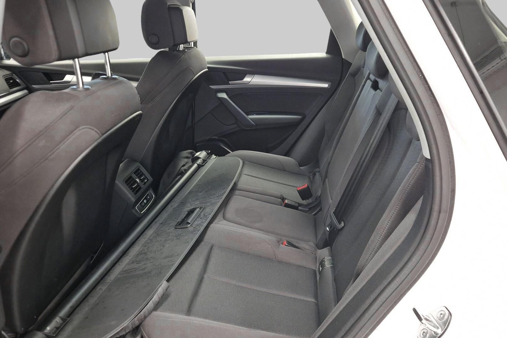 Audi Q5 iso kuva 10