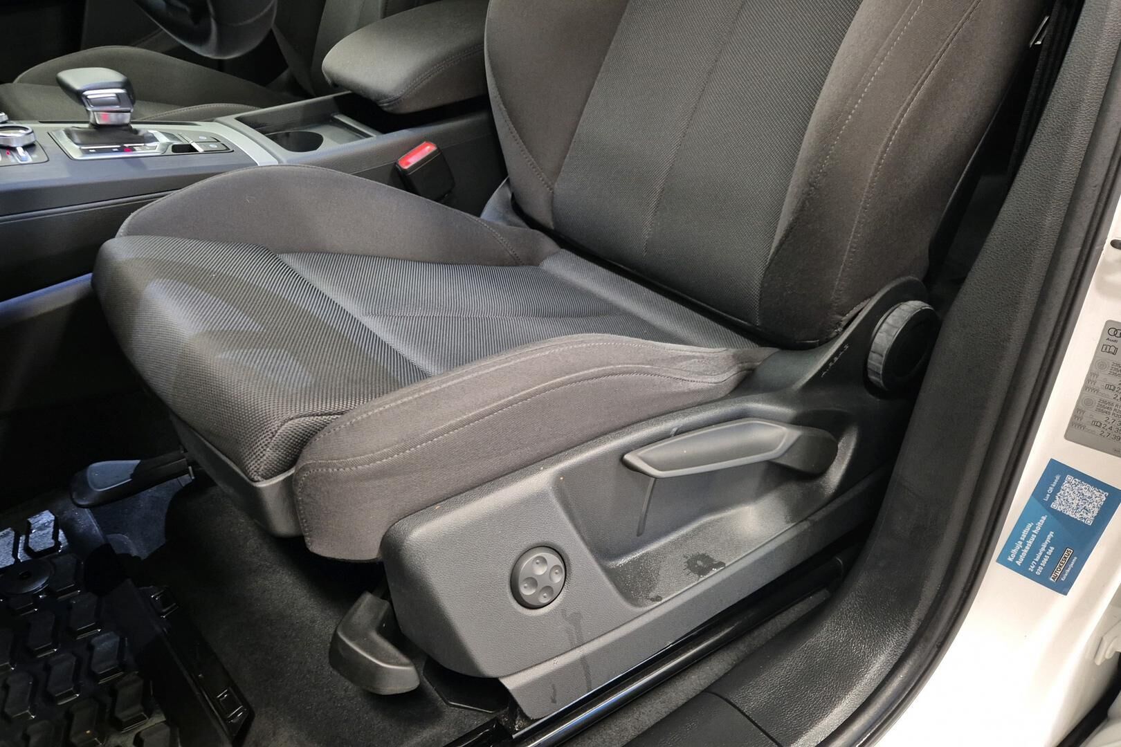 Audi Q5 iso kuva 24