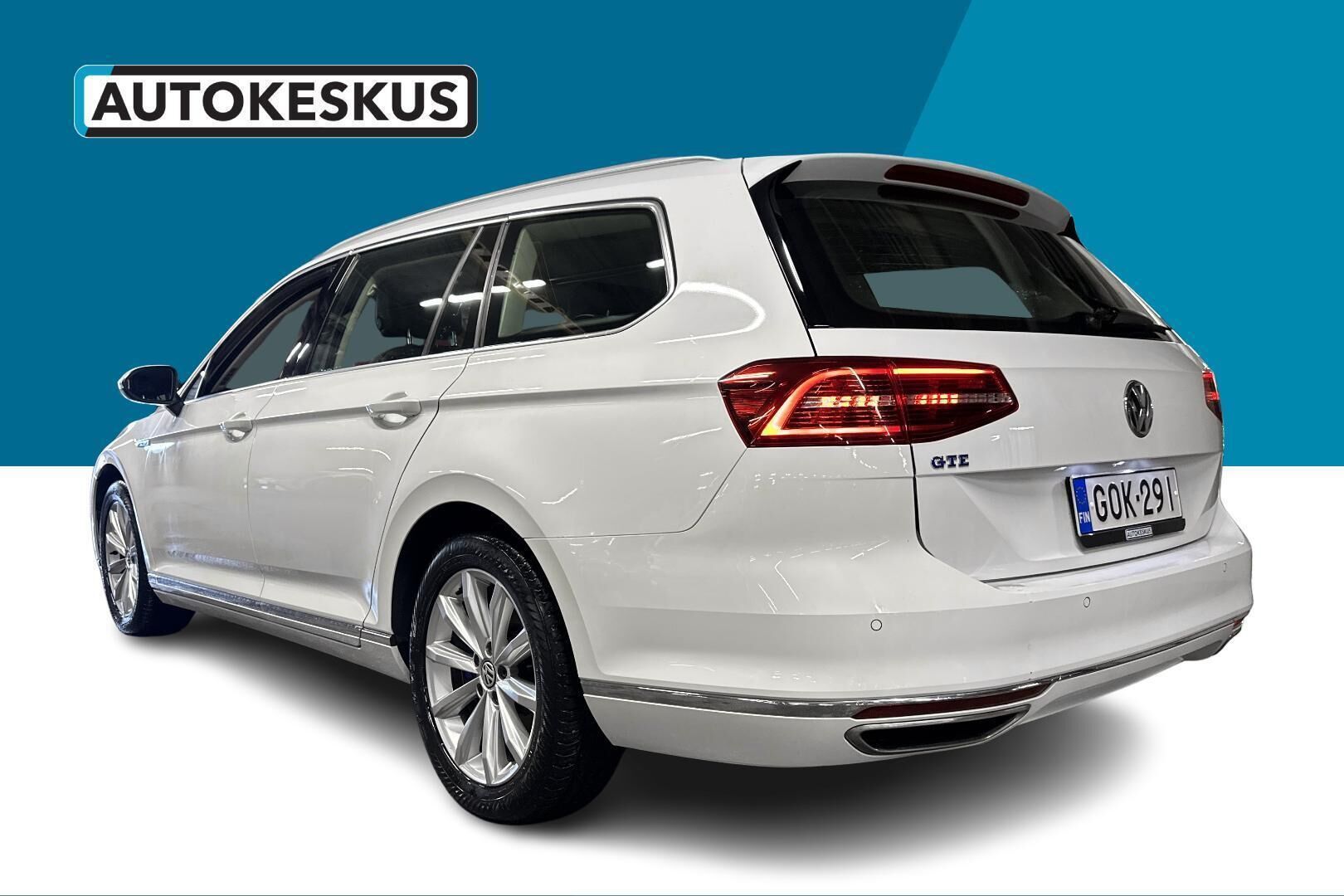 Volkswagen Passat iso kuva 7
