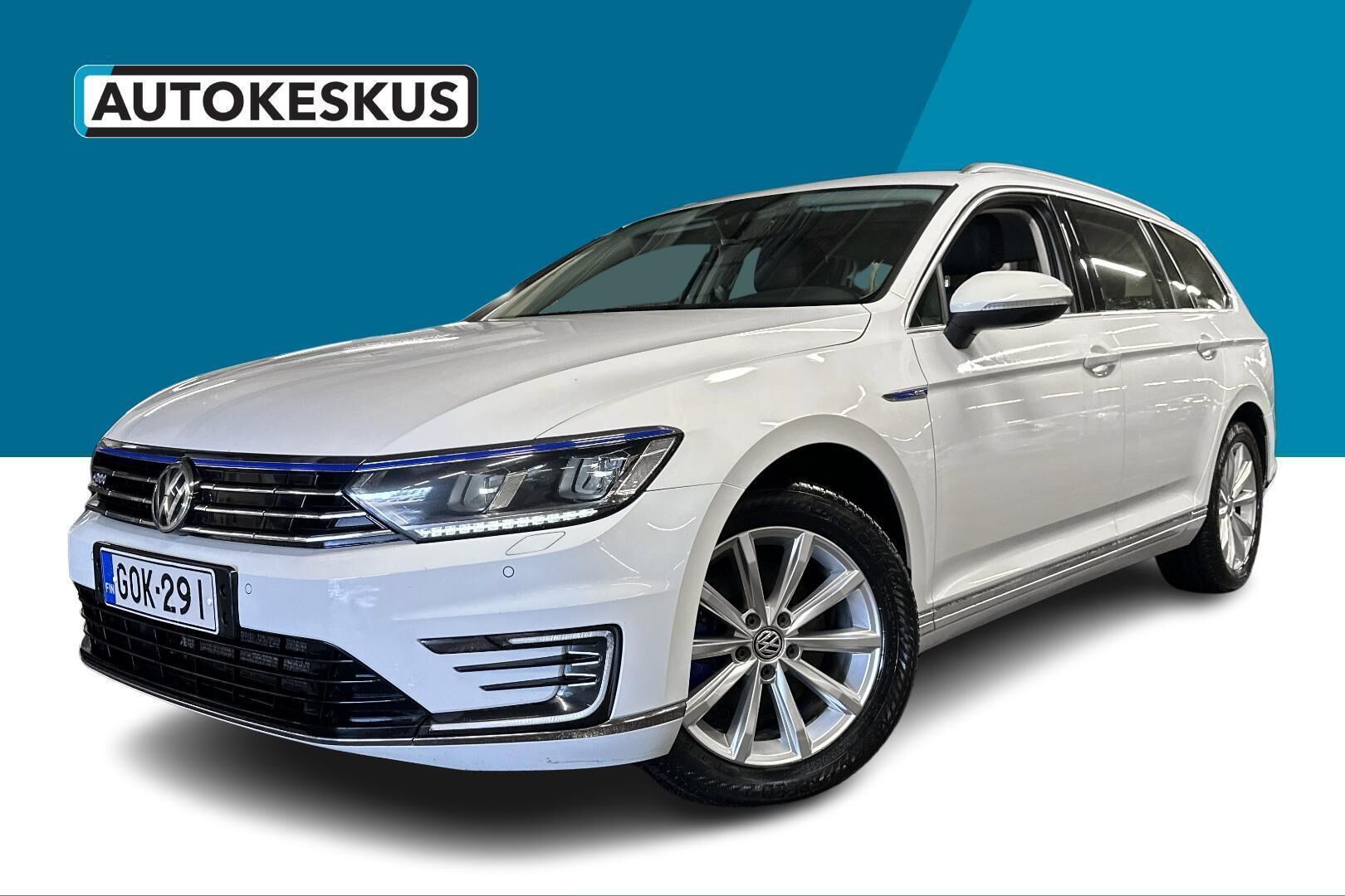 Volkswagen Passat iso kuva 0