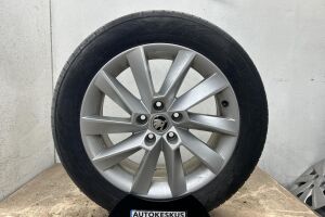 Skoda Superb esikatselu 13