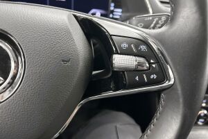 Skoda Superb esikatselu 16