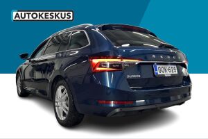 Skoda Superb esikatselu 7
