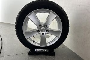 Mercedes-Benz C esikatselu 22