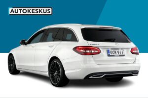 Mercedes-Benz C esikatselu 4