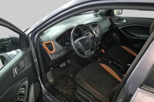 Hyundai i20 Active esikatselu 2