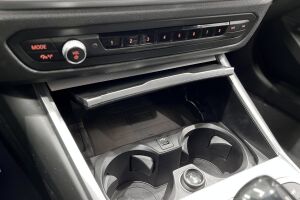 BMW 3-SARJA esikatselu 22