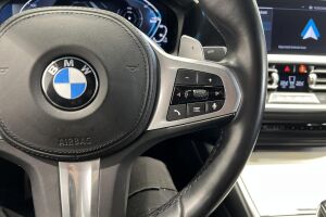 BMW 3-SARJA esikatselu 26