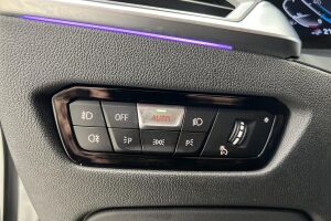 BMW 3-SARJA esikatselu 28