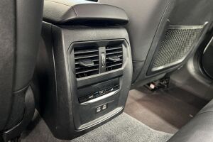 BMW 3-SARJA esikatselu 30