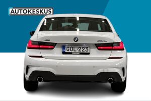 BMW 3-SARJA esikatselu 6