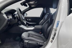 BMW 3-SARJA esikatselu 9