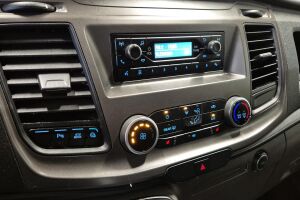 Ford Transit esikatselu 10