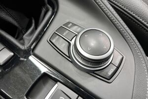 BMW X1 esikatselu 18