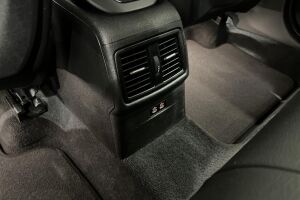 BMW X1 esikatselu 26