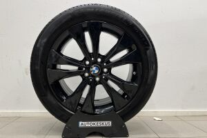 BMW X1 esikatselu 29