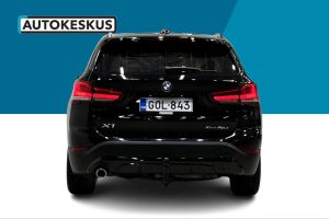 BMW X1 esikatselu 3