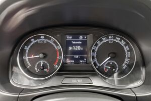 Skoda Fabia esikatselu 14