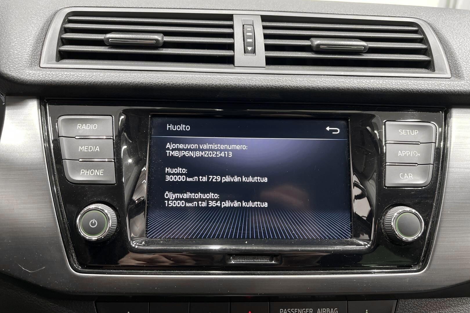 Skoda Fabia iso kuva 16