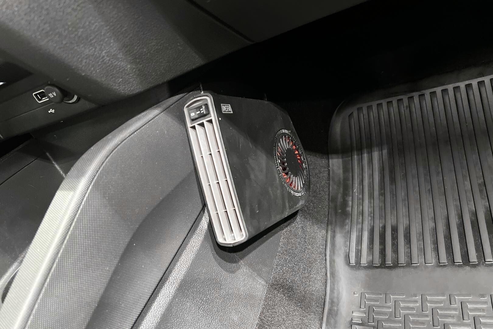 Skoda Fabia iso kuva 19