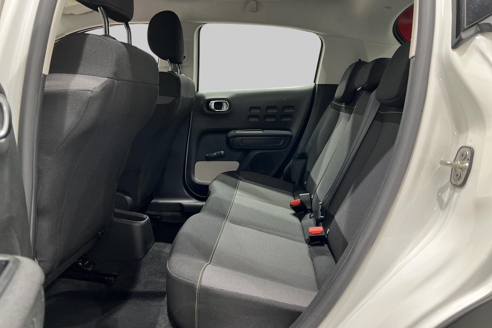 Citroen C3 iso kuva 8