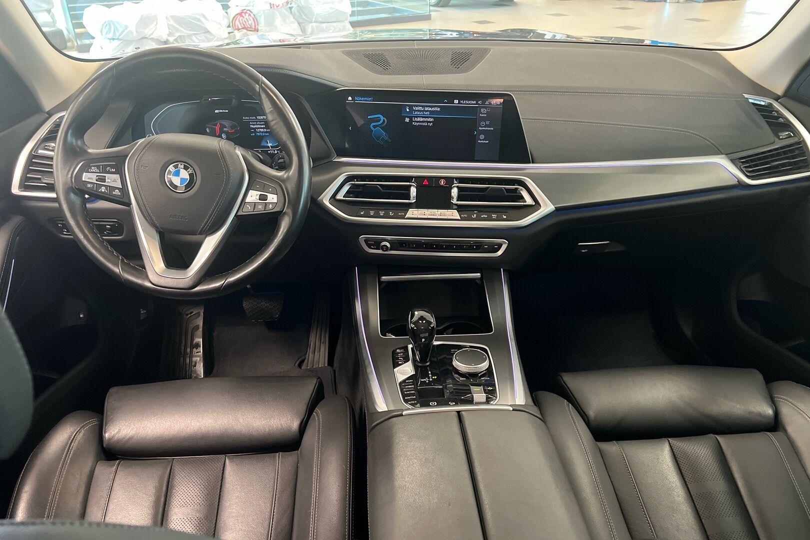 BMW X5 iso kuva 18