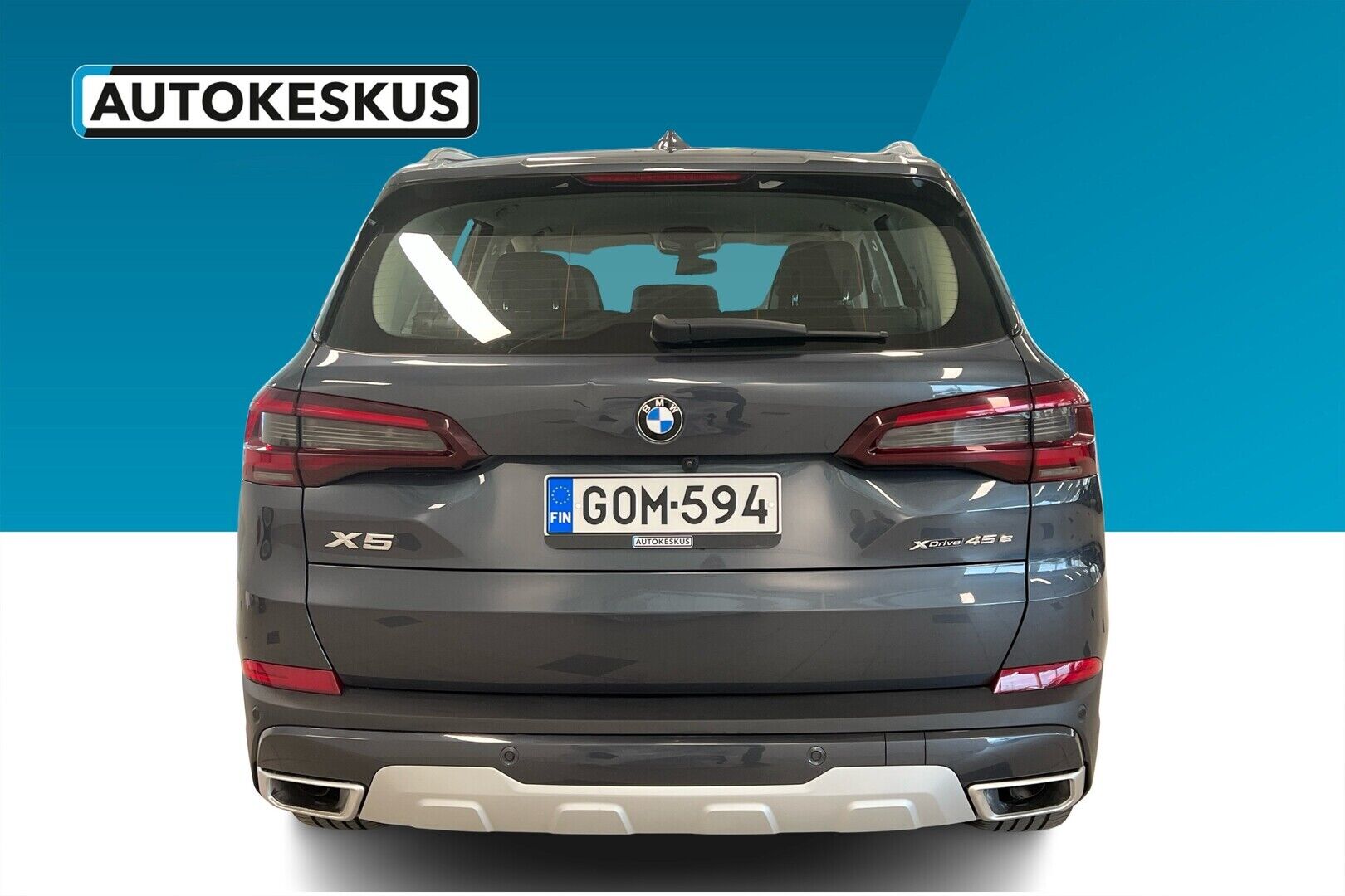 BMW X5 iso kuva 2