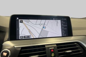 BMW X3 esikatselu 17