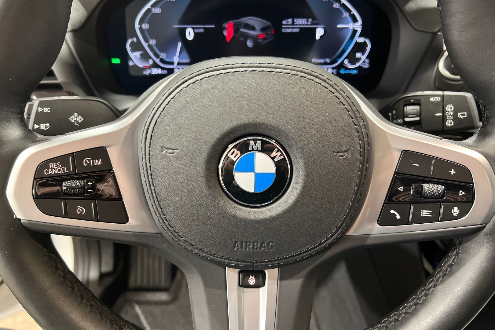 BMW X3 iso kuva 9