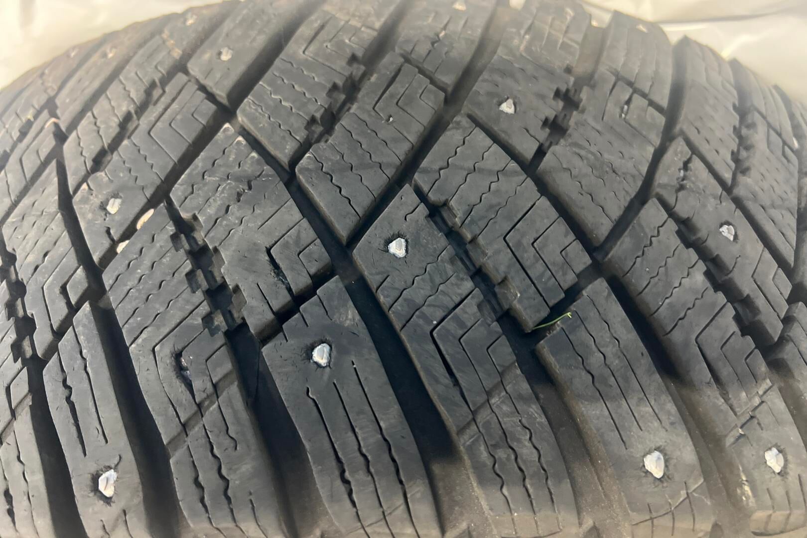 Volvo V70 iso kuva 31
