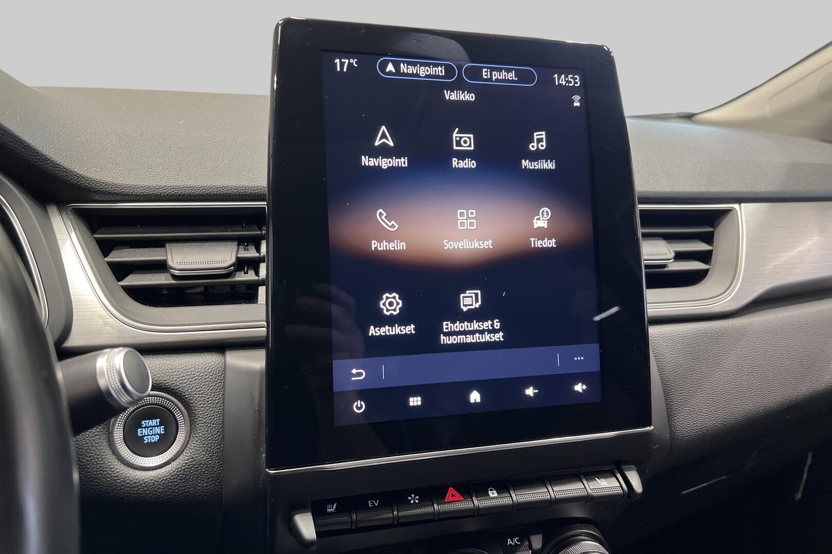 Renault Captur iso kuva 17