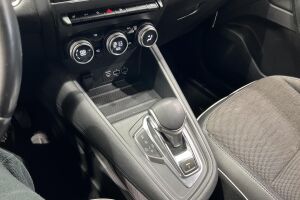 Renault Captur esikatselu 38